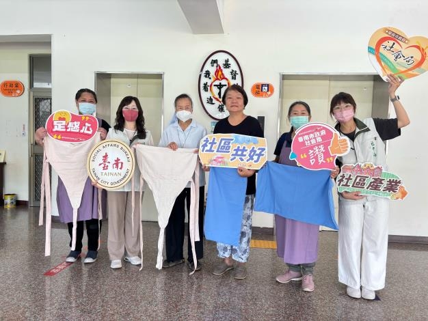 黃偉哲培訓脫貧縫紉師 翻轉手心轉助人 回饋社區長者與偏區學童