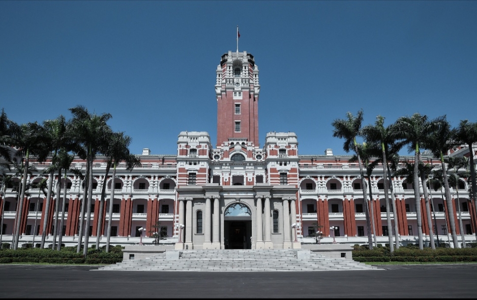 總統府宣布由林信義代表出席2025年亞太經濟合作(APEC)經濟領袖會議（AELM）