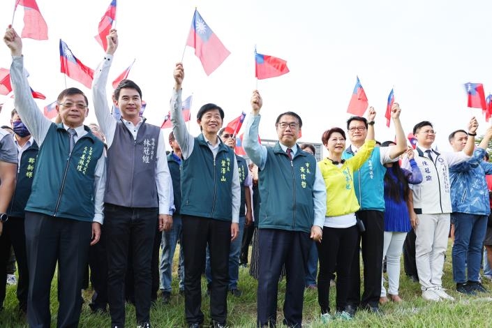 台南市舉辦114年國慶升旗典禮 黃偉哲感謝市民團結助台南度過難關