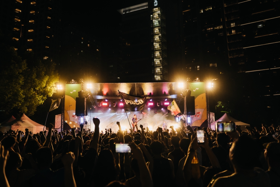 10萬人嗨翻搖滾台中　副市長鄭照新：用音樂點亮城市 連假一起Rock！