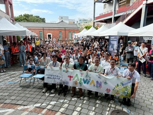 2025年臺灣科普環島列車臺南啟程 450位師生熱情響應 玩出科學力