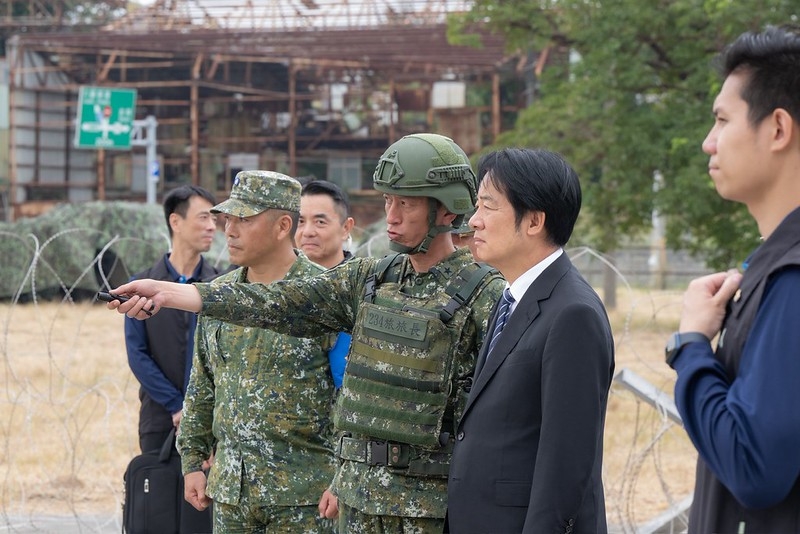 總統視導「陸勝1號」操演　肯定國軍戰訓實績展現捍衛國土決心