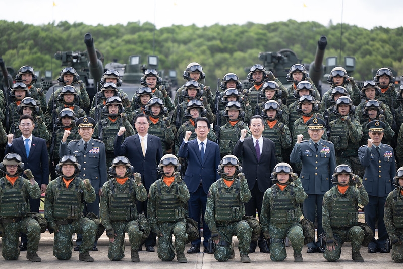 總統主持M1A2T戰車成軍典禮　展現國軍「新訓練、新思維、新裝備、新科技」重要里程碑