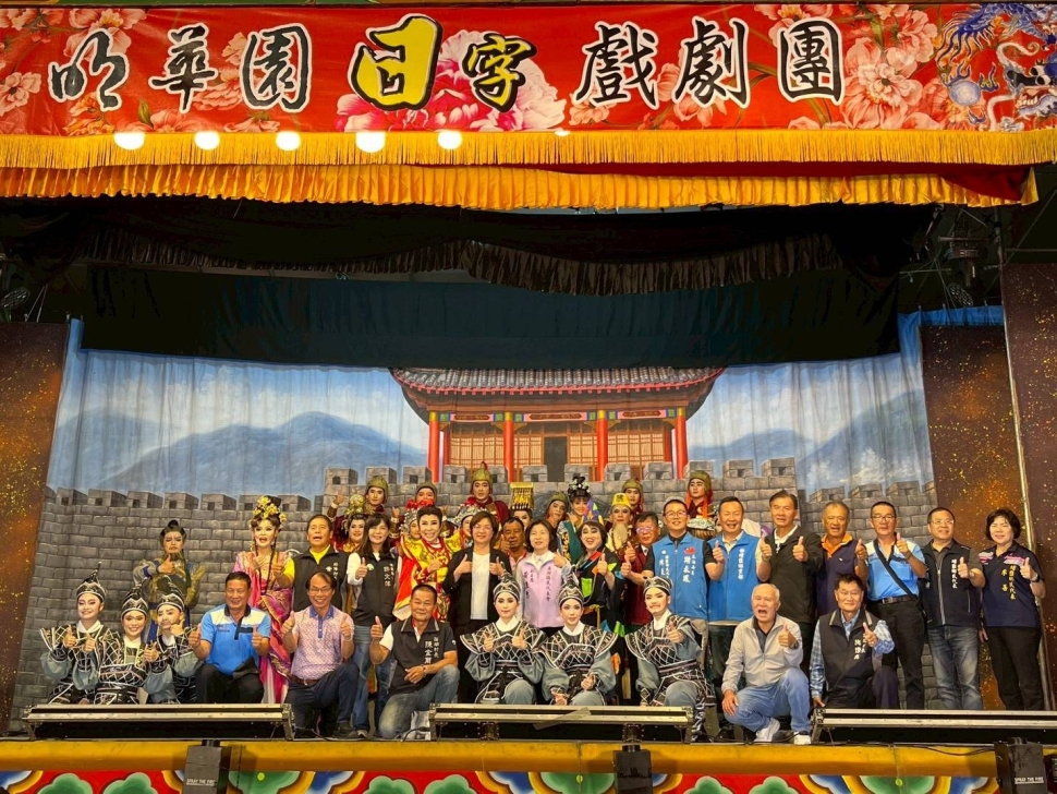 戲曲節明華園日字團熱力上演 累積參與5,000人次 11/30北管小搖滾在彰化孔子廟壓軸登場