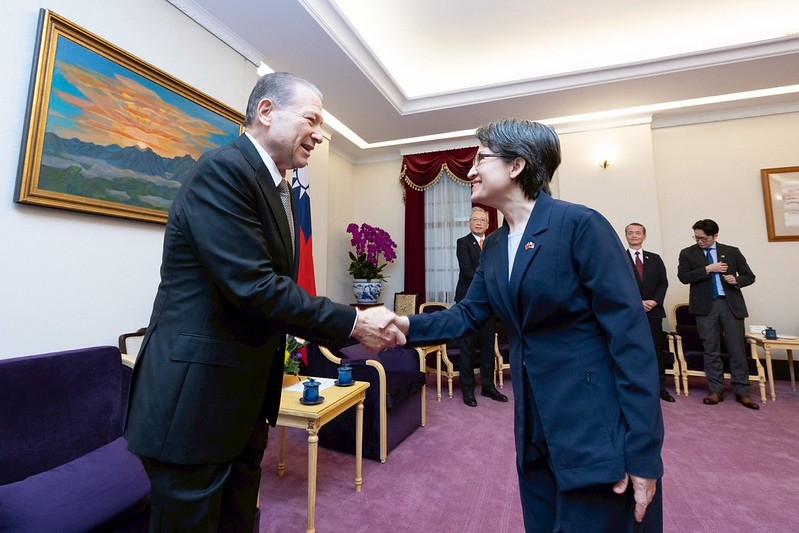 副總統接見巴拿馬跨黨派國會議員訪問團　期盼雙方深化交流促進發展