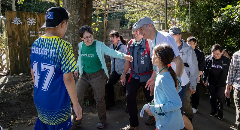 副總統出席淨山活動　盼與友盟夥伴共同為環境及永續的地球努力