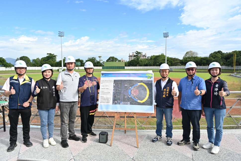 林茂盛代理縣長視察羅東運動公園棒球場改善工程進度