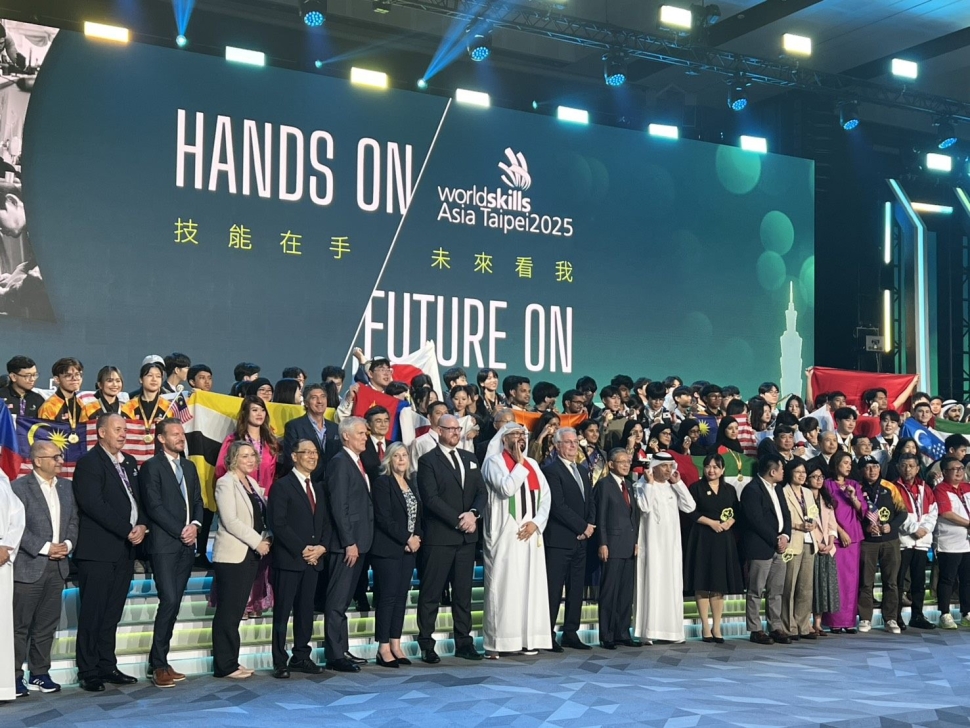 第3屆亞洲技能競賽北市勇奪 3 金 1 銀，並摘下「國家最佳選手獎」！