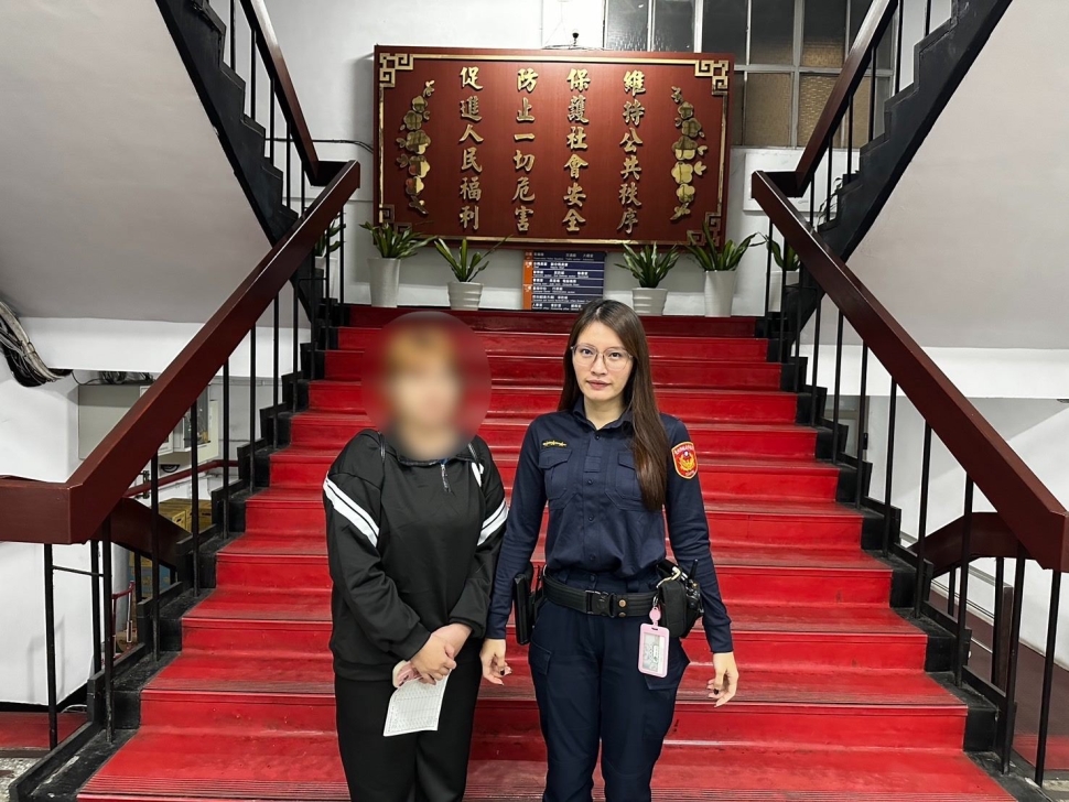 毛小孩推門出走大冒險　文一警神速調閱監視器助找回