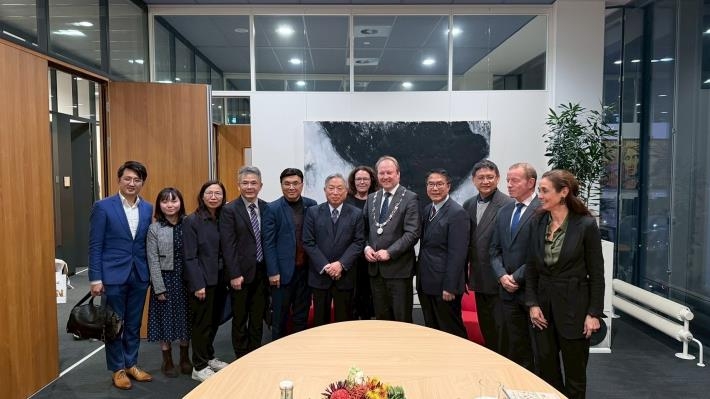 黃偉哲訪荷蘭友誼市阿梅爾市 以歷史情誼開展台荷科技新篇