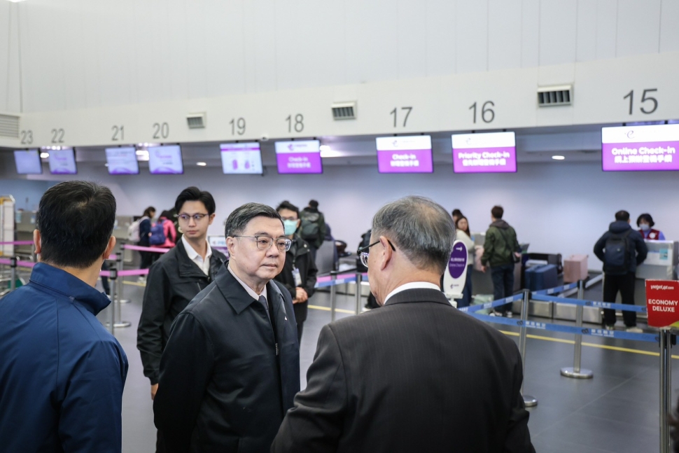 視察臺中國際機場 卓揆：提升服務品質及量能 讓臺灣北、中、南部機場皆符合國際水準
