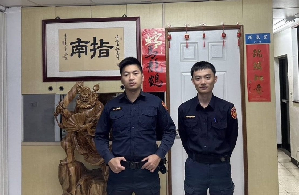 護照遺失急壞外籍旅客 文一警調監視器迅速尋回