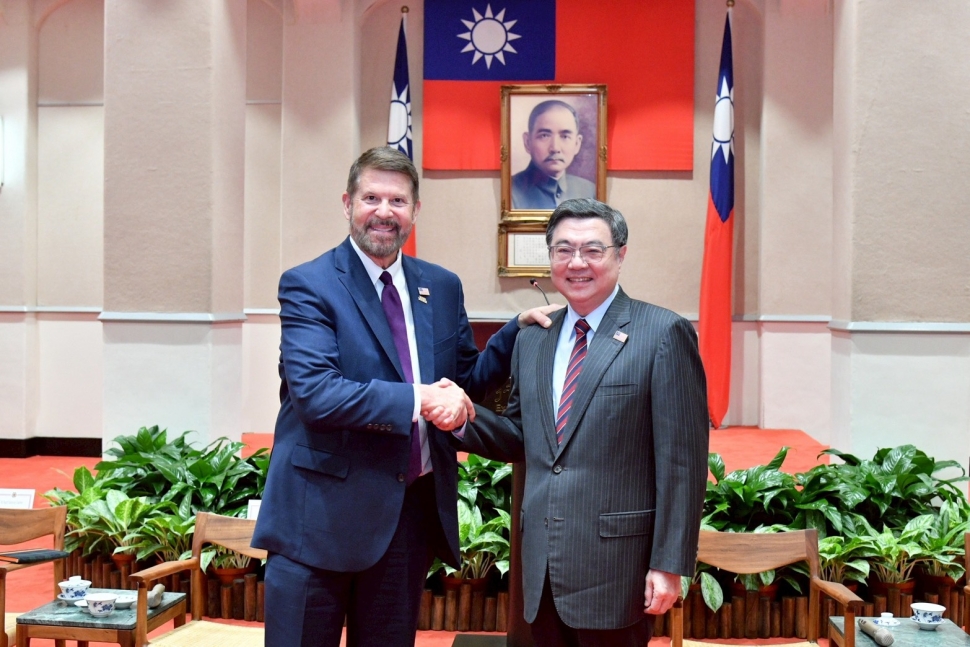 接見美國台灣商業協會訪團一行 卓揆：盼在對等關稅及科技合作基礎上 共築堅實民主供應鏈