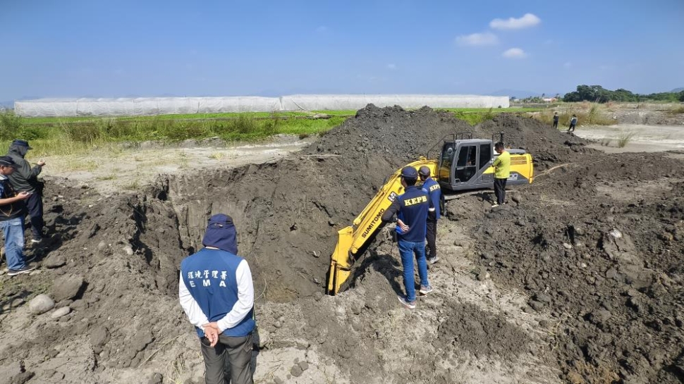 環管署查緝多家運輸公司 違規廢土清運再棄置一氣呵成