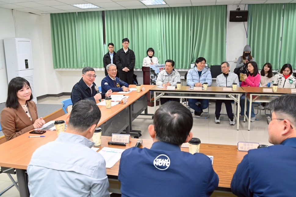 視察「宜蘭至羅東鐵路高架化計畫」 卓揆：農曆年前拍板定案 促進都市縫合與區域整體發展