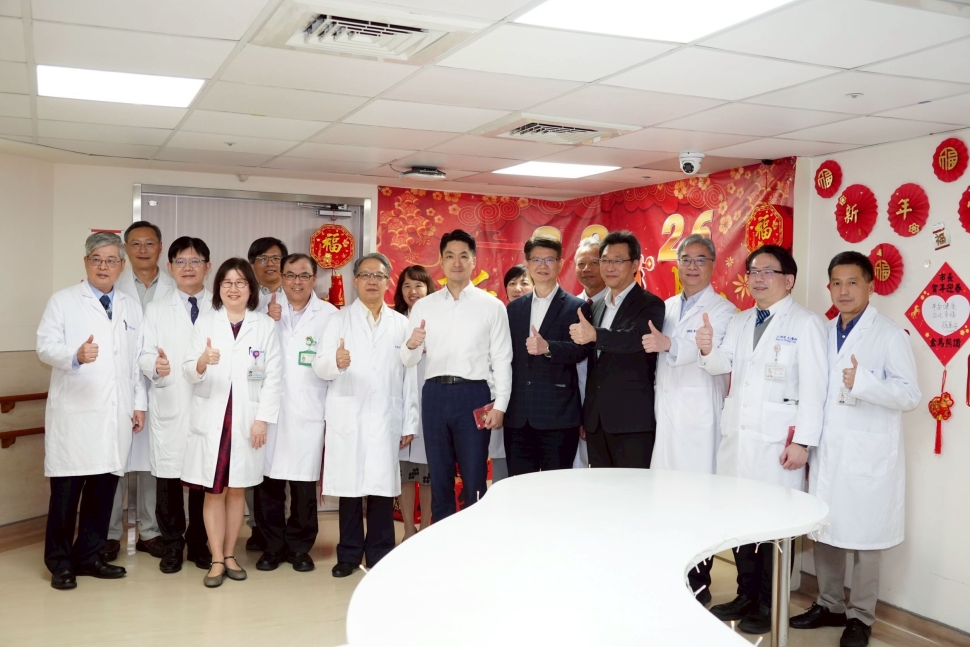 慰勞北市聯醫忠孝院區醫護人員 蔣萬安：調升獎勵金與夜班費 感謝同仁辛勞