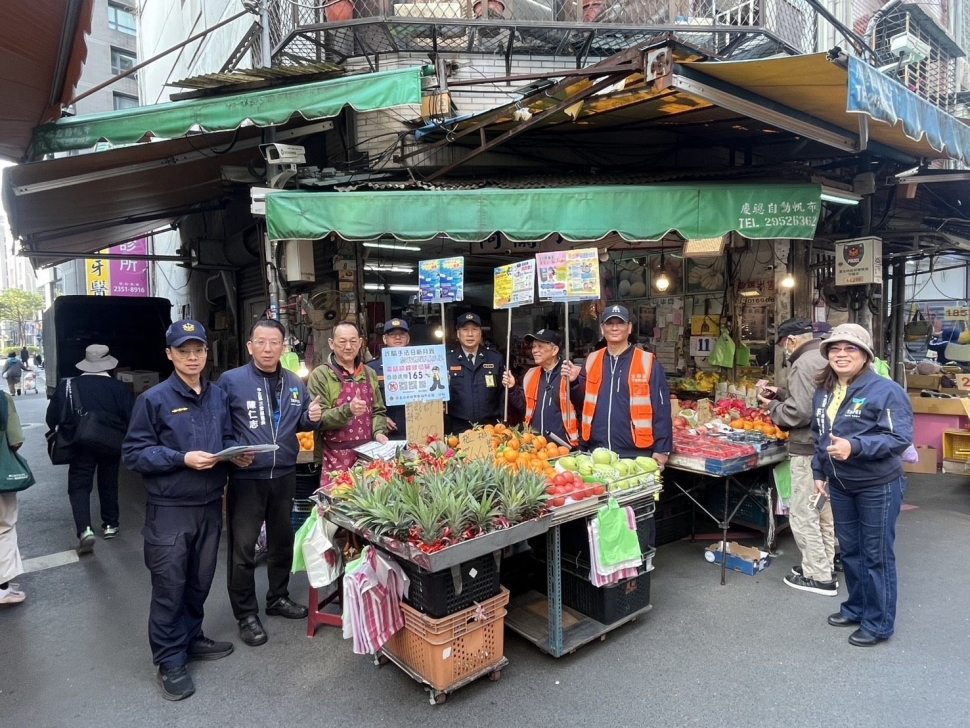 新年走春警民聯合防詐 守護財產安心過年