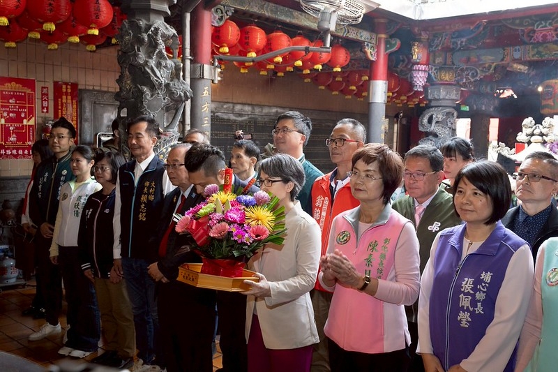 副總統大年初一走訪中彰投地區廟宇祈福並向民眾賀年