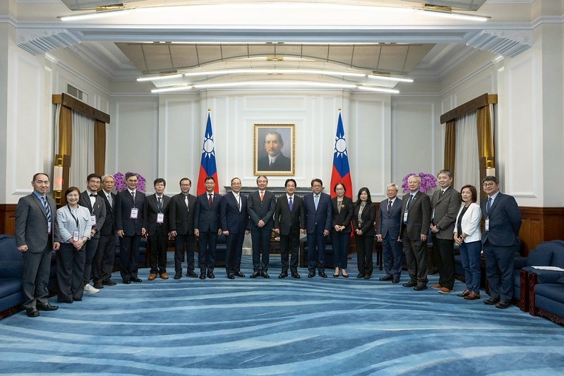 總統接見「傑出資訊人才獎」獲獎者　盼以科技立國、以人才強國　讓世界看見臺灣科技實力與價值