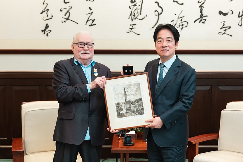 總統接見波蘭前總統華勒沙　強調臺灣將持續發揮良善力量　成為全球民主韌性的貢獻者