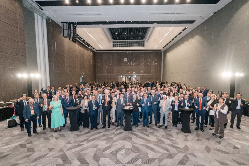 經濟部與外交部共同舉辦「2026智慧城市展暨淨零城市展」交流晚宴 全球城市領袖齊聚對話