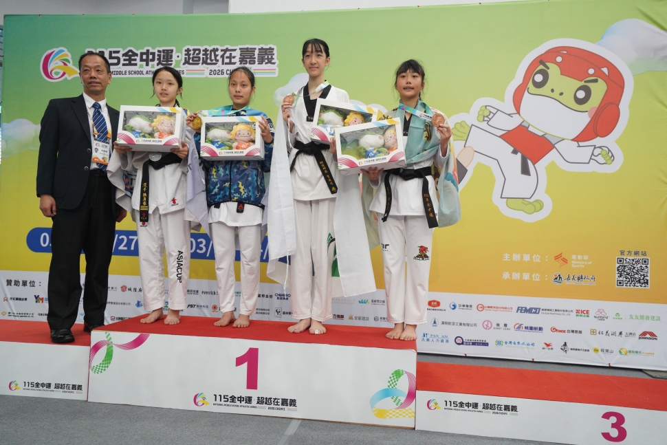 嘉義縣首面獎牌入袋，陳彥蓉勇奪跆拳道對打49公斤級銀牌