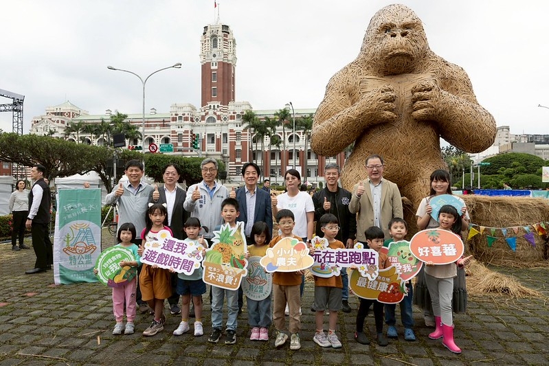 總統出席凱道農玩節活動　肯定農業部推動食農教育並鼓勵國人支持在地農產