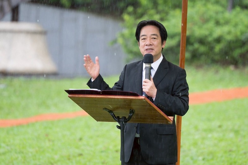 總統出席鄭南榕追思紀念會　強調民主是臺灣唯一的活路　重申「和平四大支柱行動方案」以實力獲得真正的和平