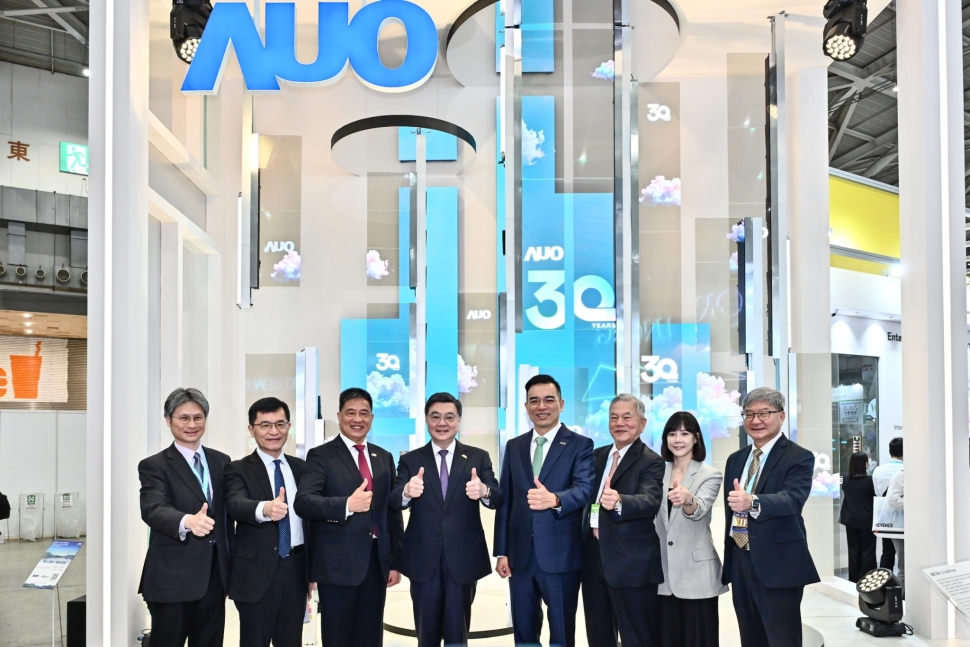 出席「2026 Touch Taiwan 系列展」開幕 卓揆盼透過先進顯示器技術 向世界展現臺灣國家力量