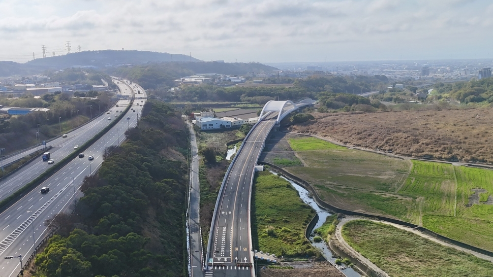 內政部補助逾7億元 臺中「甲埔大道」完工！ 通車節省30分鐘車程 民眾健走搶先開箱體驗