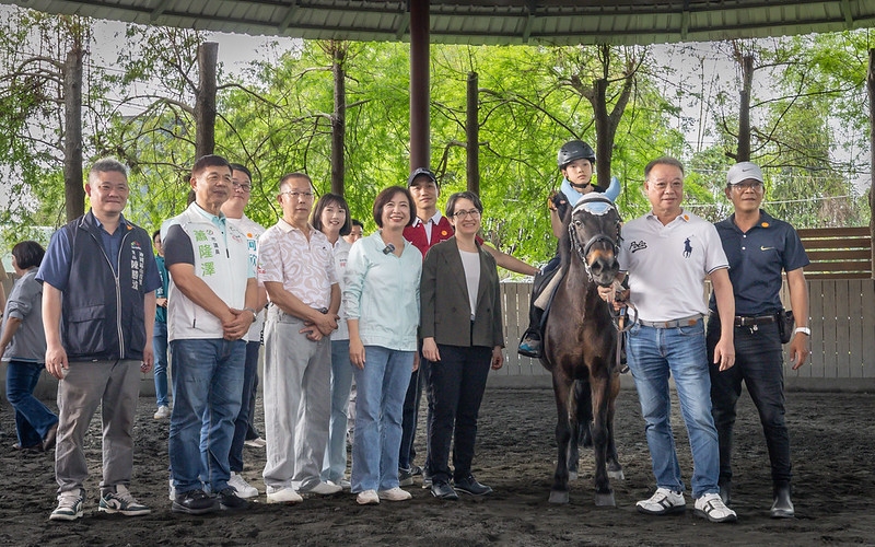 副總統參訪臺中市農會　期許繼續為臺灣農業打拚