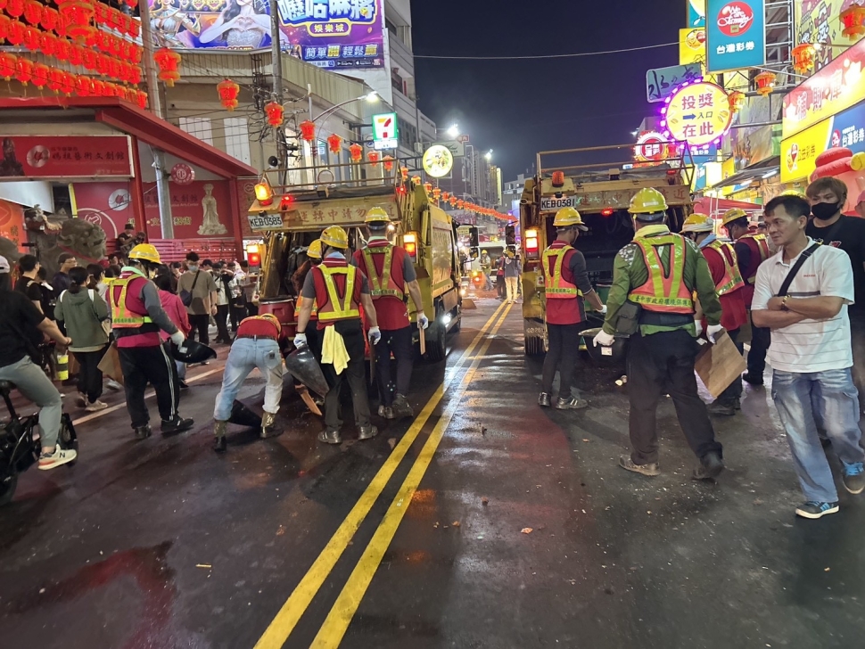 「環保英雄與女神同行！」大甲媽祖遶境登場　中市環保局號召3千志工守護沿線環境
