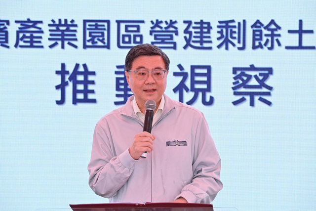 視察土石方去化推動情形 卓揆：去化量能提升至2.35億立方公尺 解決產業困難、落實國土永續