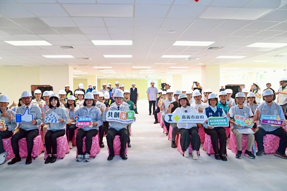 視察嘉義市西區全民運動館 卓揆盼今年9月9日營運 培養更多運動愛好者