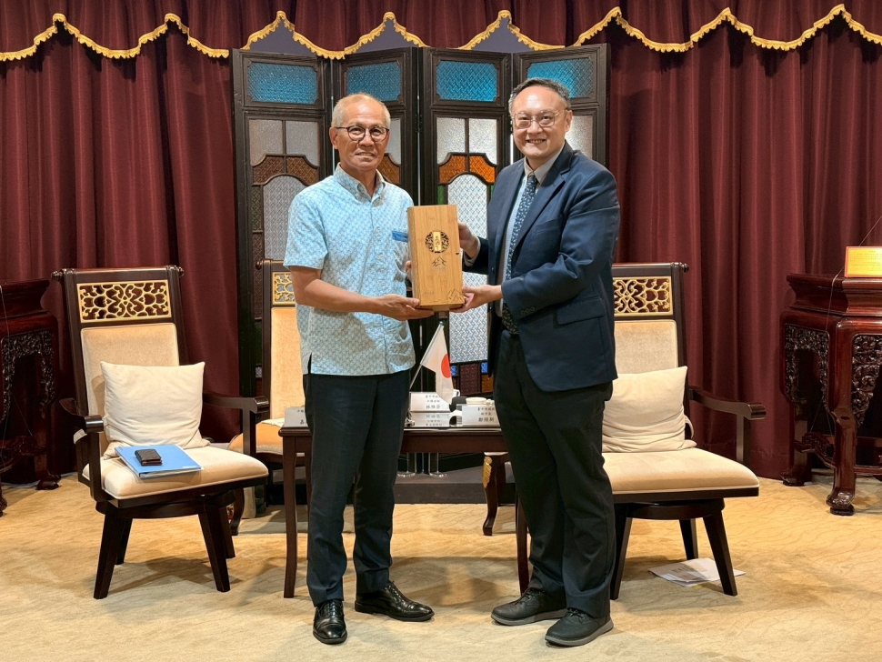 宮古島市長率團拜會中市府 鄭副市長：直航搭起友誼橋梁