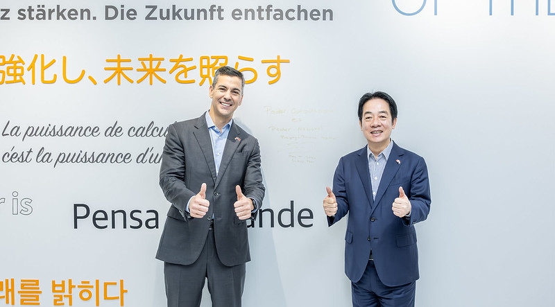 總統偕同巴拉圭總統參訪南部科學園區及國網雲端算力中心　分享臺灣科技發展經驗　促進兩國繁榮發展