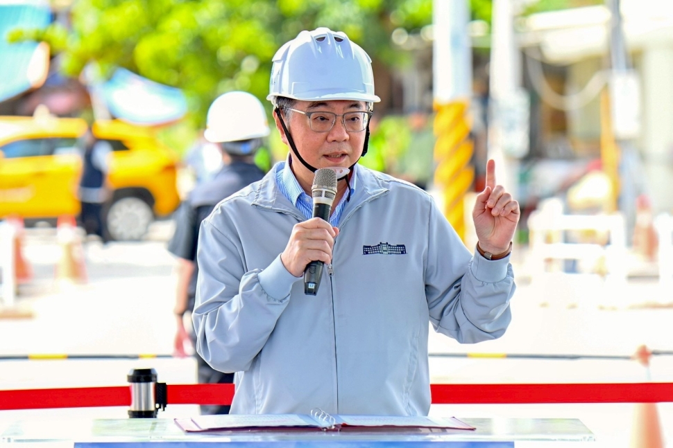 視察高鐵屏東站特定區工程進度 卓揆：打造雙鐵新核心 全速完成六大建設拼圖 帶動地方觀光與發展