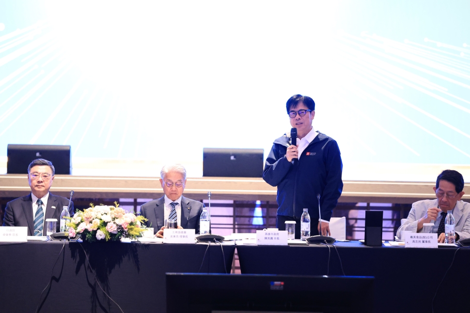 陳其邁出席南部工商午餐會　強調以數位與淨零雙軸轉型提升產業競爭力