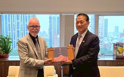 美國聖地牙哥姊妹市協會總會長拜會中市府　盼深化文化、教育及觀光合作