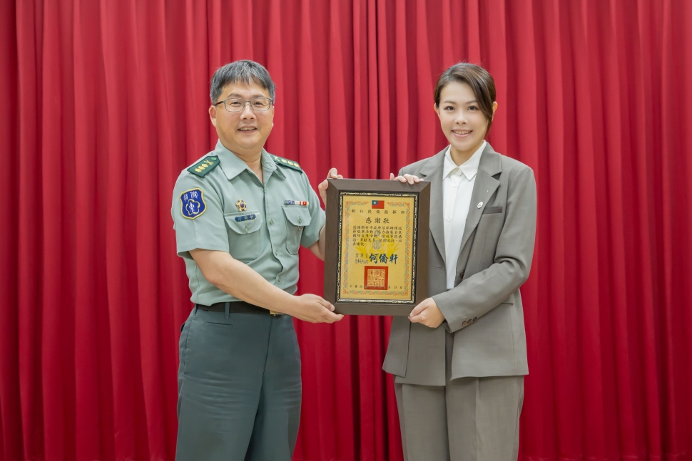 高虹安端午慰勞官兵　祝賀佳節平安