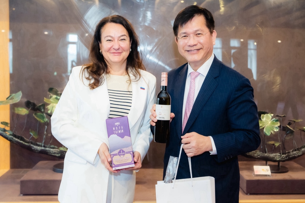外交部長林佳龍午宴歡迎斯洛維尼亞國會議員齊安亞率團訪台
