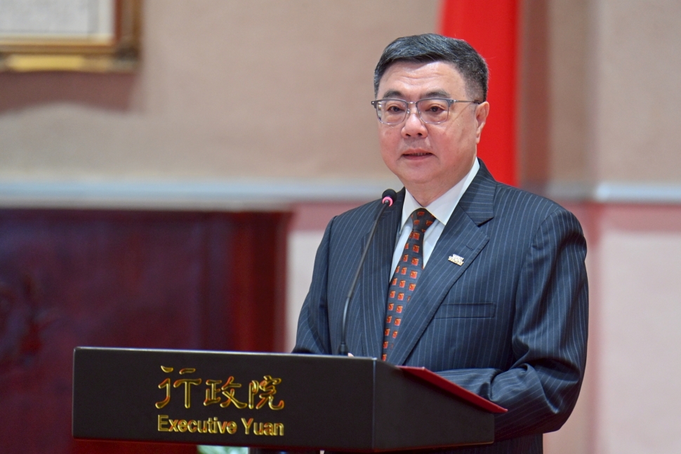 卓揆：持續完善法制、強化電子煙防制及校園反毒 全力遏止毒品及毒駕危害