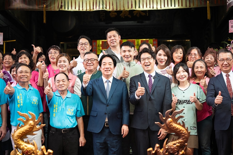 總統赴臺北永義宮參香祈福　強調持續提升人民福祉　打造幸福臺灣