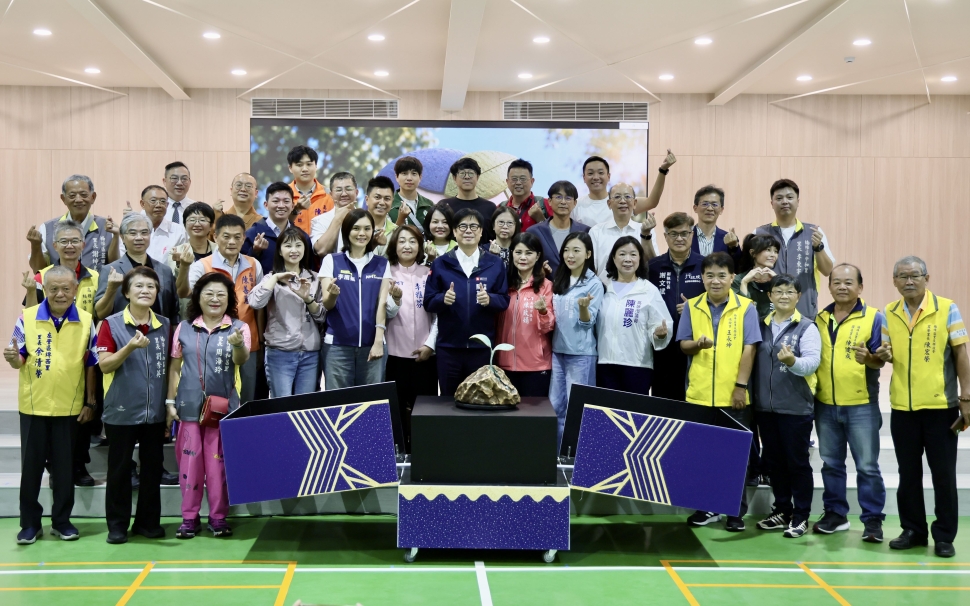 陳其邁出席藍田國小開箱暨啟用典禮 全國首座全鋼構校舍 融合淨零減碳永續理念