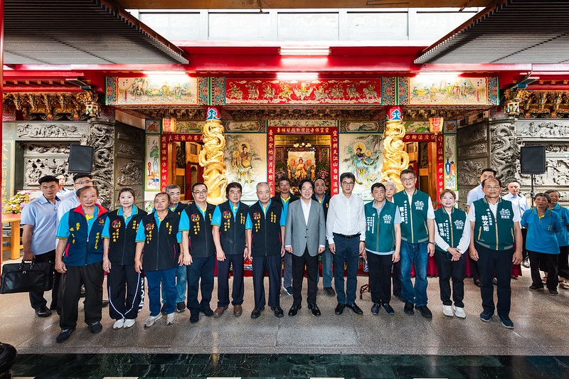 總統參拜靈台山建德寺地母廟　強調全力推動雲林建設、照顧鄉親