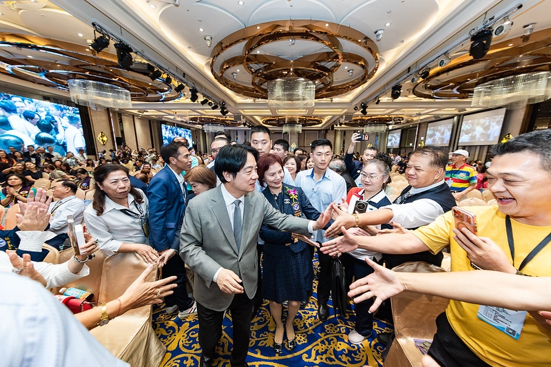 總統出席國際同濟會年會暨表揚全國十大傑出農業專家　盼攜手照顧下一代、支持青年築夢