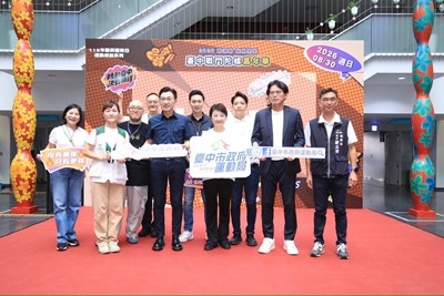 中市府化身戰鬥陀螺競技場　盧市長、江啟臣、黃國昌同場PK
