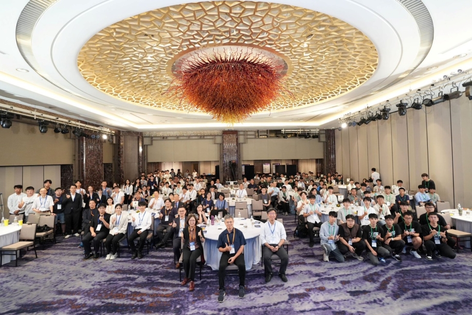 2026積體電路設計研討會暨競賽頒獎典禮登場　近千組大專生參與兩大賽事