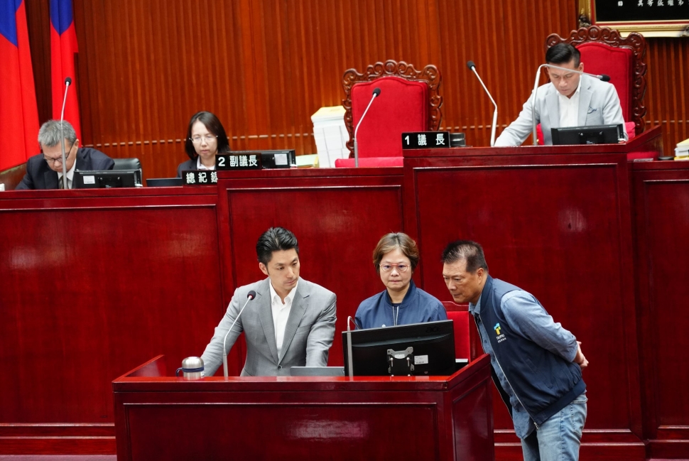 赴臺北市議會市政總質詢　蔣萬安：臺北市加速興建社宅