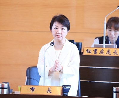 台中大里掩埋場垃圾處理引關注　盧秀燕：大里掩埋場合法營運、妥善處理裸露垃圾